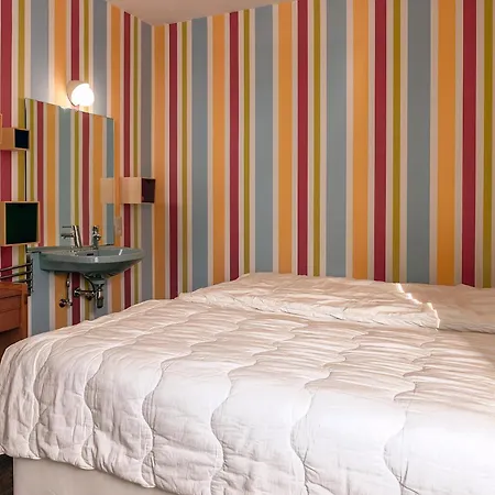 Julie 0201 G Apartman